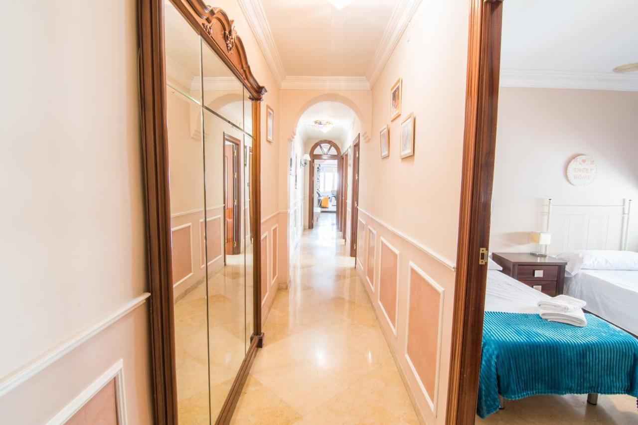 Lope De Vega Apartment Granada Eksteriør billede