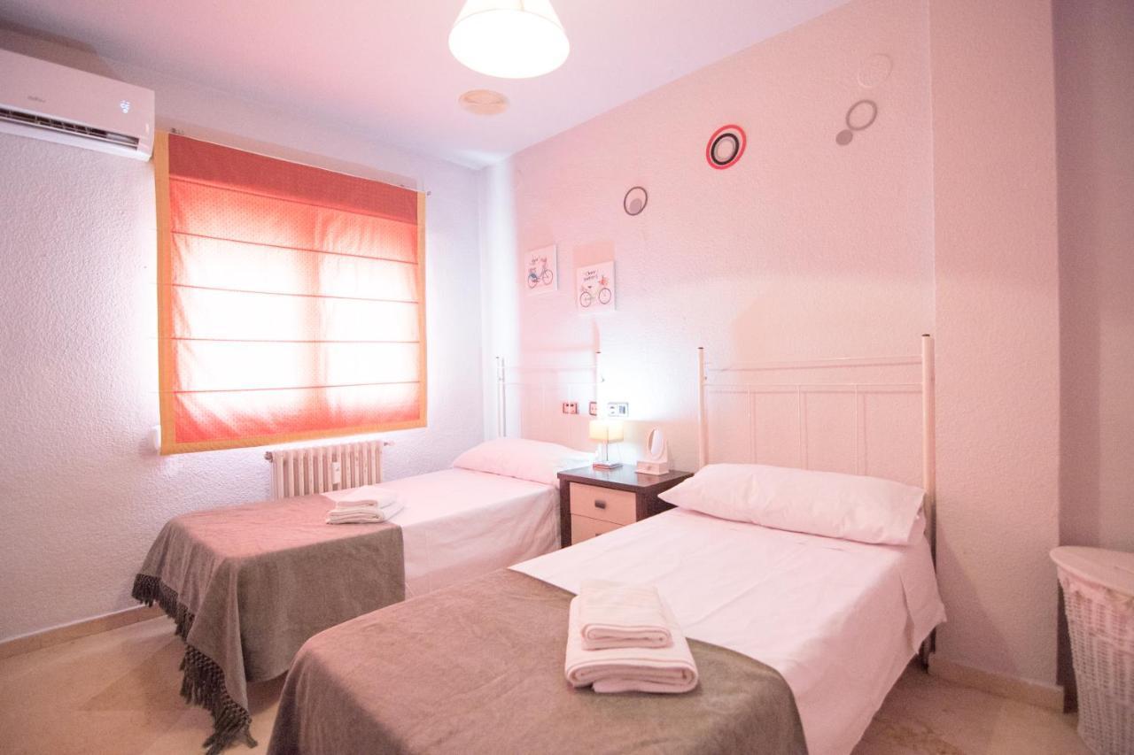 Lope De Vega Apartment Granada Eksteriør billede