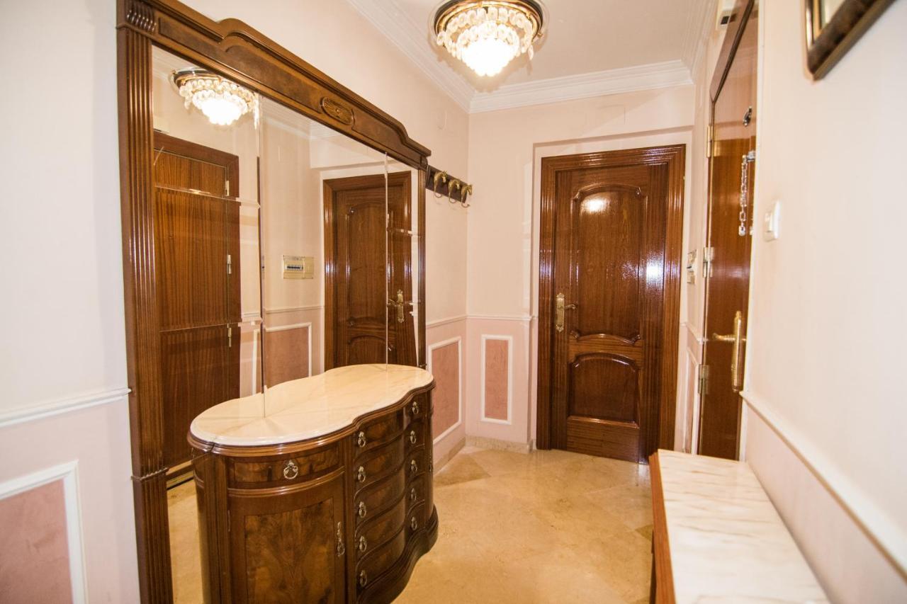 Lope De Vega Apartment Granada Eksteriør billede